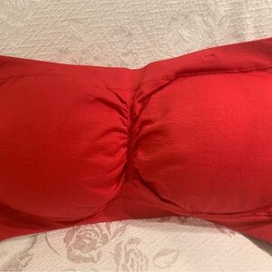 Zenana NWOT plus sized lined convertible strapless wireless bra